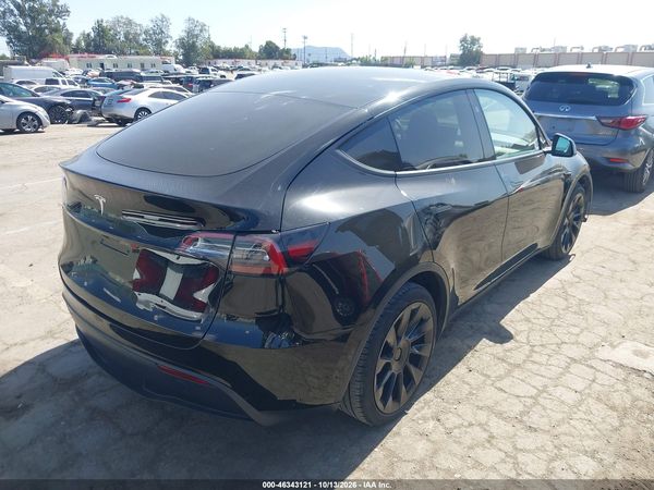 2023 TESLA MODEL Y — I4