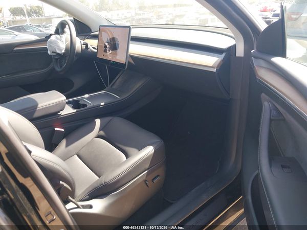 2023 TESLA MODEL Y — I5
