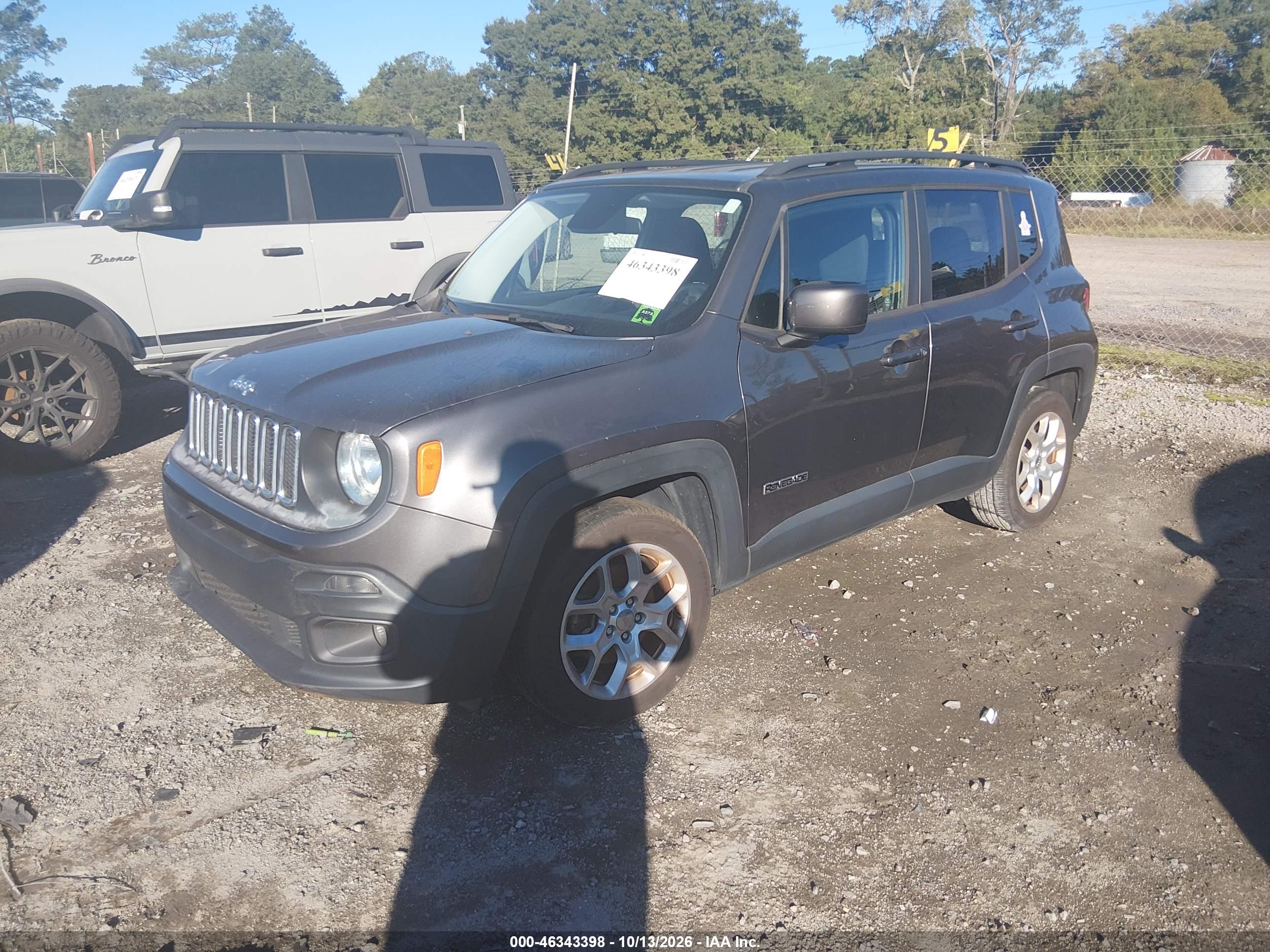 2017 JEEP RENEGADE LATITUDE FWD — I2