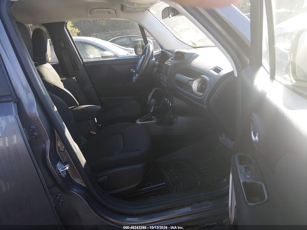 2017 JEEP RENEGADE LATITUDE FWD — I5