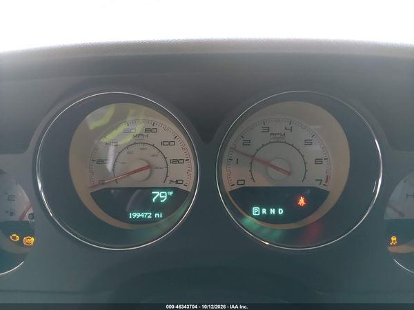 2013 DODGE CHALLENGER SXT — I7