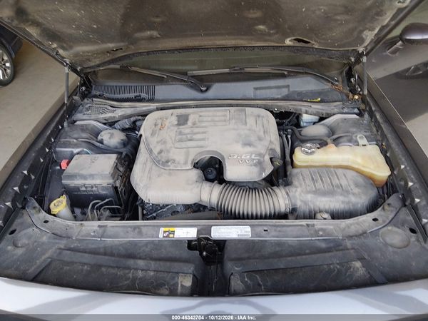 2013 DODGE CHALLENGER SXT — I10
