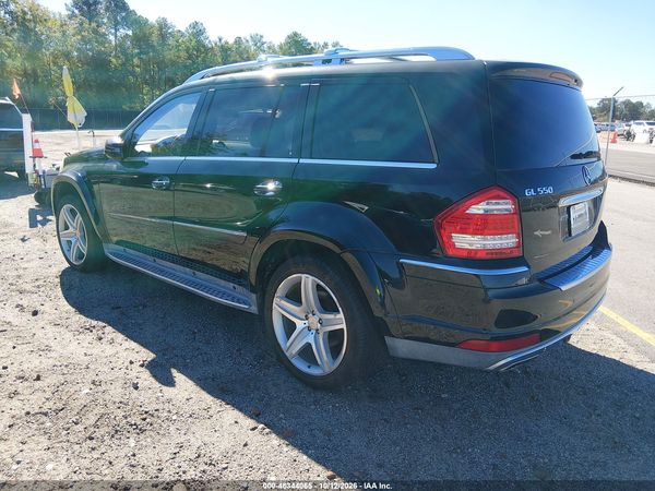 2012 MERCEDES-BENZ GL 550 4MATIC — I3