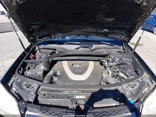 2012 MERCEDES-BENZ GL 550 4MATIC — I10
