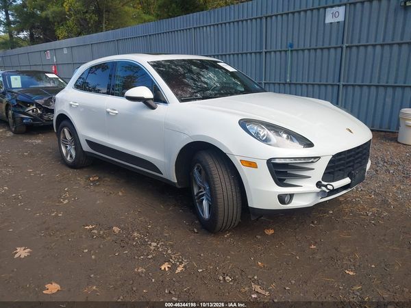 2015 PORSCHE MACAN S — I1