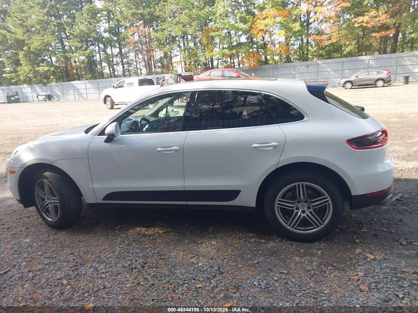 2015 PORSCHE MACAN S — I117