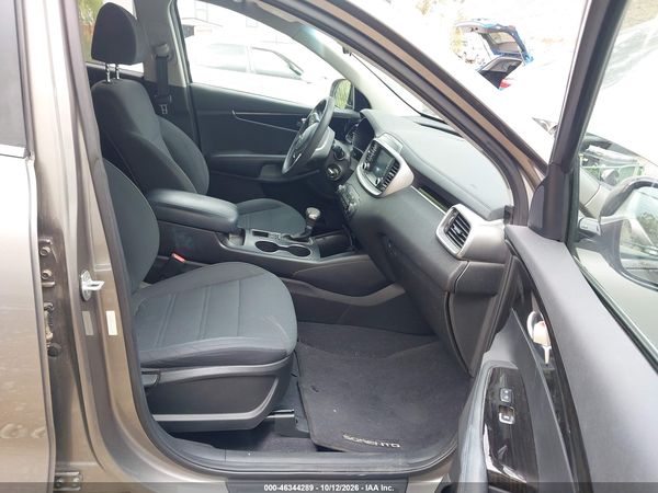 2019 KIA SORENTO 2.4L LX — I5