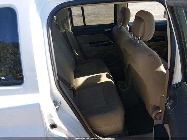 2016 JEEP PATRIOT LATITUDE — I8