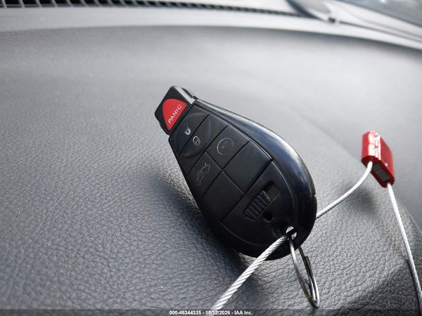 2012 DODGE DURANGO R/T — I11