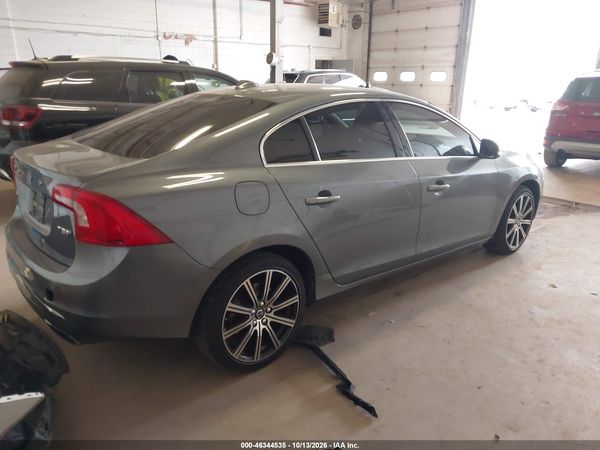 2016 VOLVO S60 INSCRIPTION T5 PLATINUM — I4