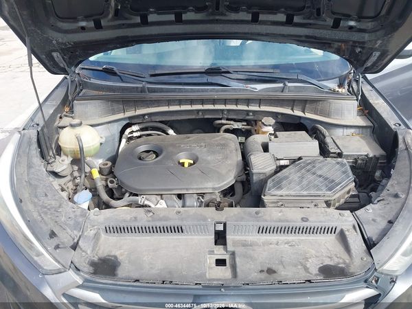 2018 HYUNDAI TUCSON SEL — I10