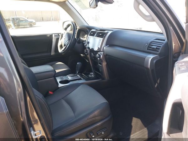 2020 TOYOTA 4RUNNER SR5 PREMIUM — I5