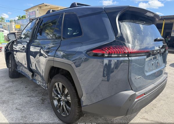 2026 TOYOTA RAV4 XLE PREMIUM — I3