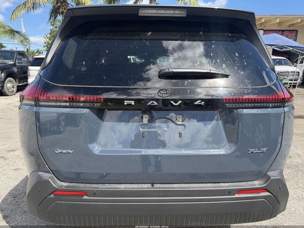 2026 TOYOTA RAV4 XLE PREMIUM — I13