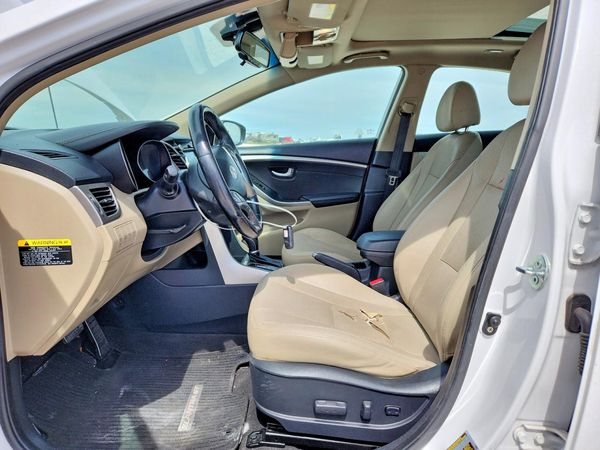2014 HYUNDAI ELANTRA