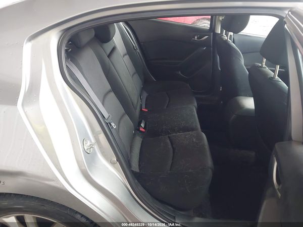 2016 MAZDA MAZDA3 I TOURING — I8