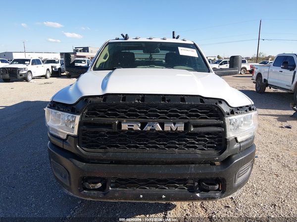 2019 RAM 3500 CHASSIS — I115