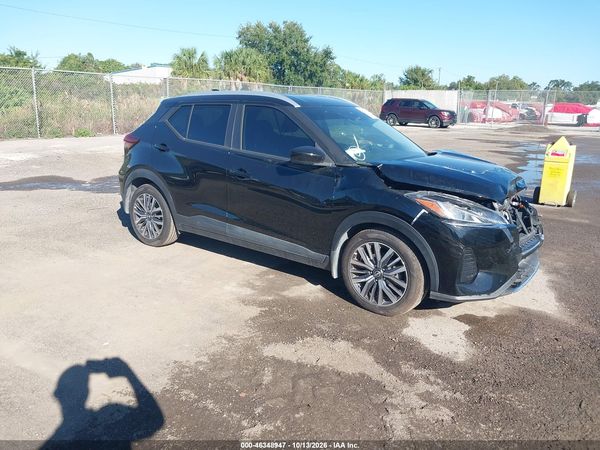 2023 NISSAN KICKS SV XTRONIC CVT — I1