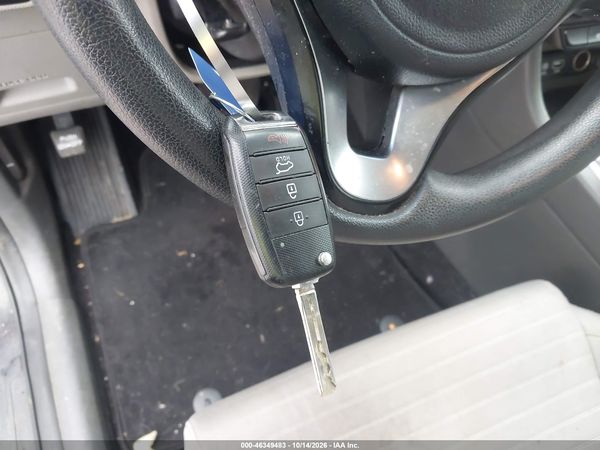 2017 KIA SPORTAGE LX — I11
