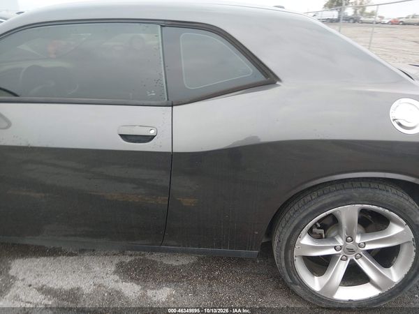 2017 DODGE CHALLENGER R/T — I6