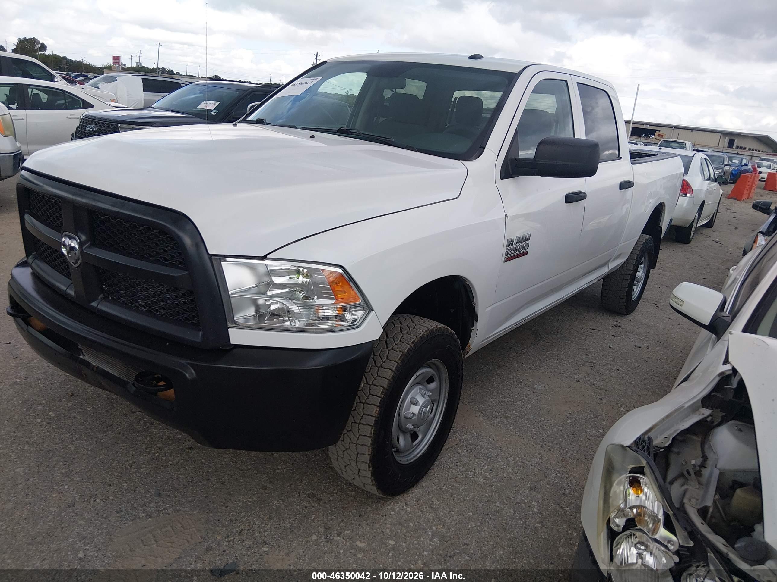 2017 RAM 2500 TRADESMAN  4X4 6'4 BOX — I2