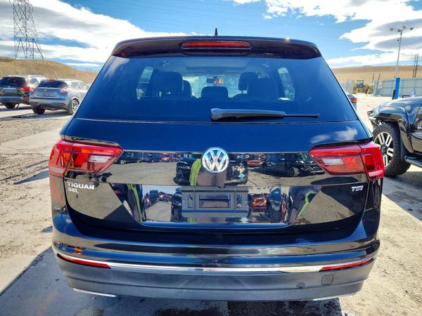 2018 VOLKSWAGEN TIGUAN SE, SEL