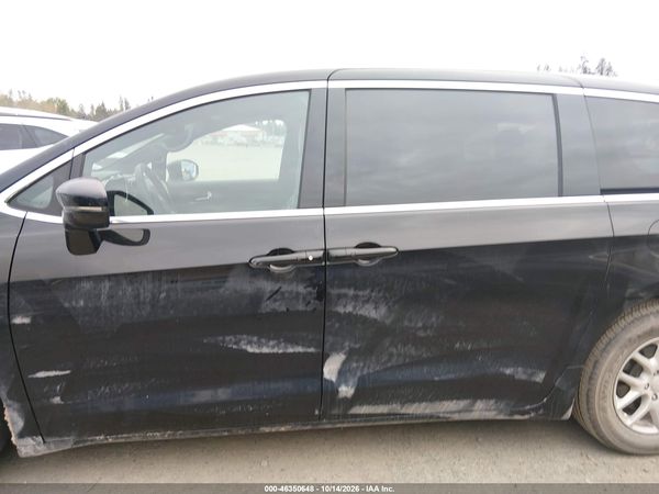 2025 CHRYSLER PACIFICA SELECT — I117