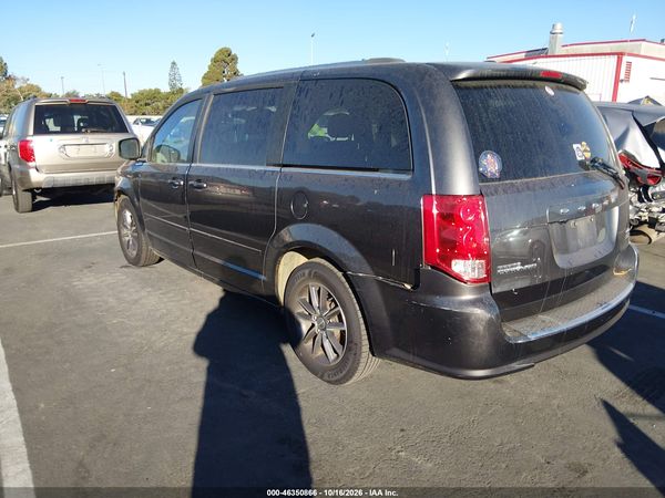 2017 DODGE GRAND CARAVAN SXT — I3