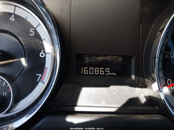2017 DODGE GRAND CARAVAN SXT — I7
