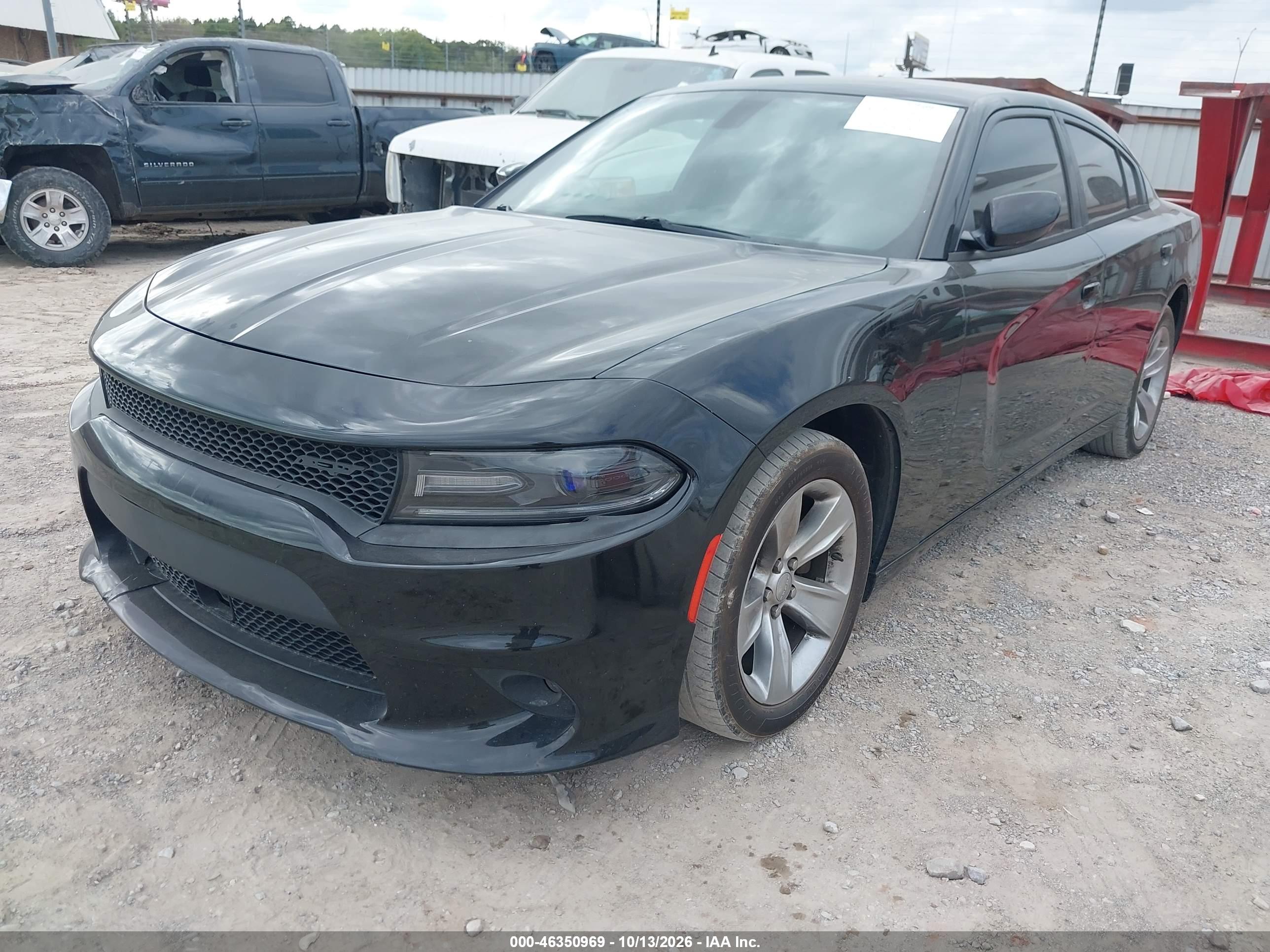 2017 DODGE CHARGER SXT RWD — I2