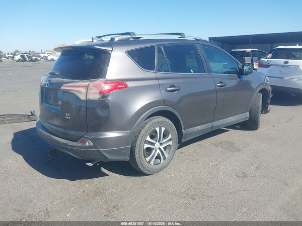 2017 TOYOTA RAV4 LE — I4