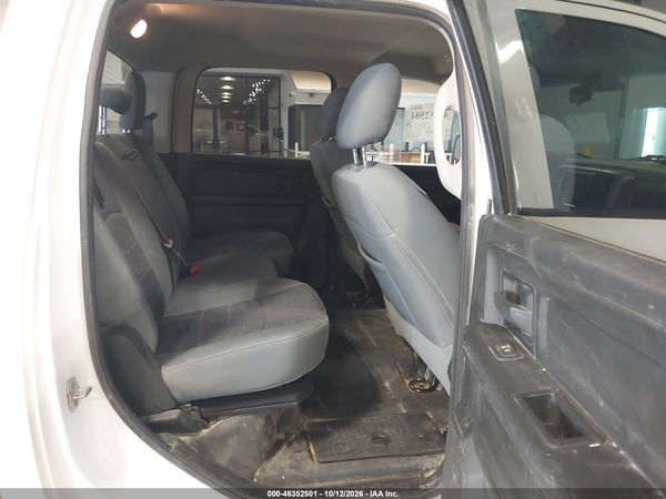 2019 RAM 1500 CLASSIC TRADESMAN  4X4 5'7 BOX — I8