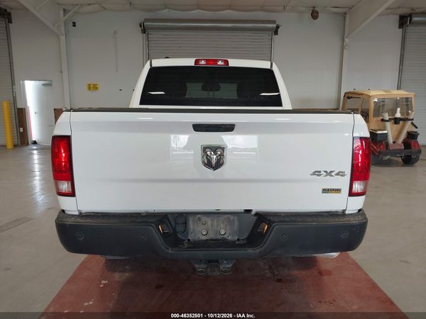 2019 RAM 1500 CLASSIC TRADESMAN  4X4 5'7 BOX — I73