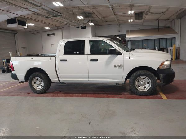 2019 RAM 1500 CLASSIC TRADESMAN  4X4 5'7 BOX — I116