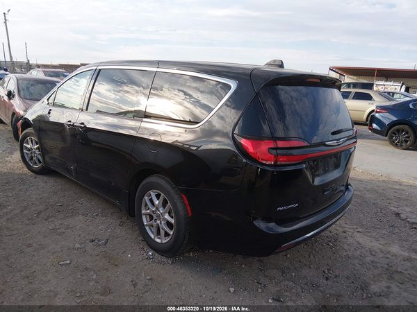 2024 CHRYSLER PACIFICA TOURING L — I3