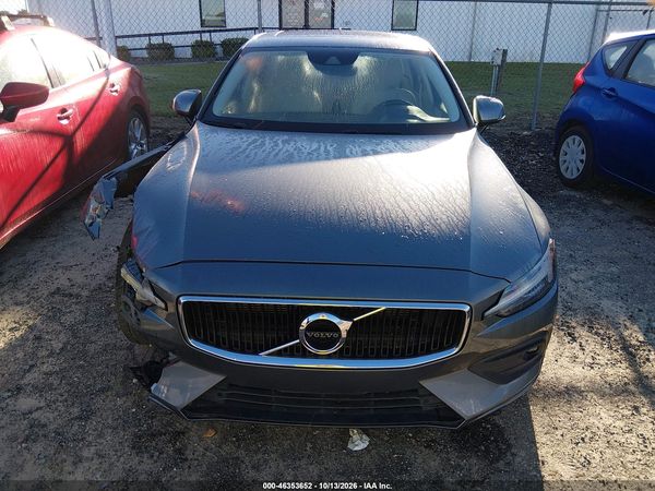 2021 VOLVO S60 T5 MOMENTUM — I115