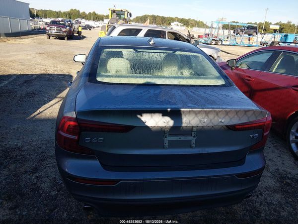 2021 VOLVO S60 T5 MOMENTUM — I119