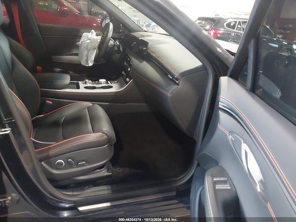 2026 GENESIS GV70 2.5T SPORT PRESTIGE AWD — I5
