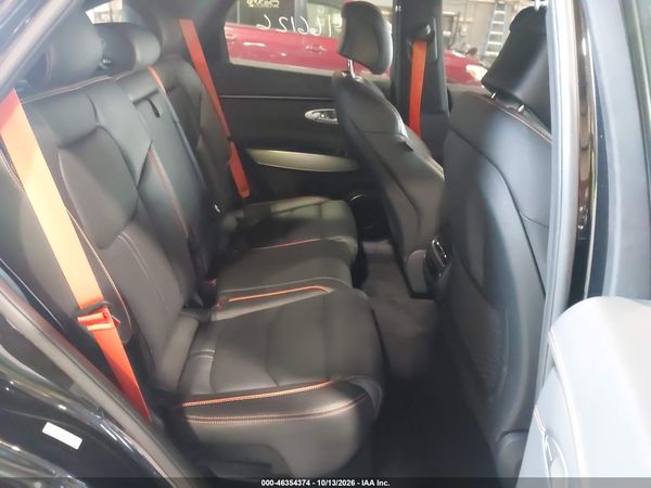 2026 GENESIS GV70 2.5T SPORT PRESTIGE AWD — I8