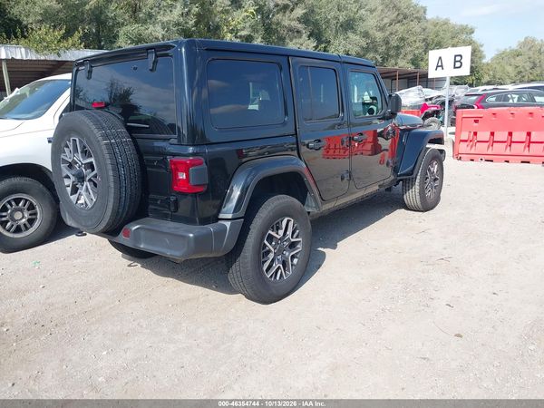 2025 JEEP WRANGLER 4-DOOR SAHARA 4X4 — I4