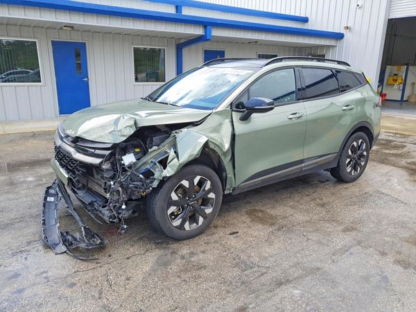 2023 KIA SPORTAGE X-LINE