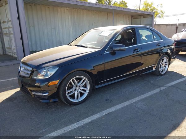 2013 MERCEDES-BENZ C 250 — I2