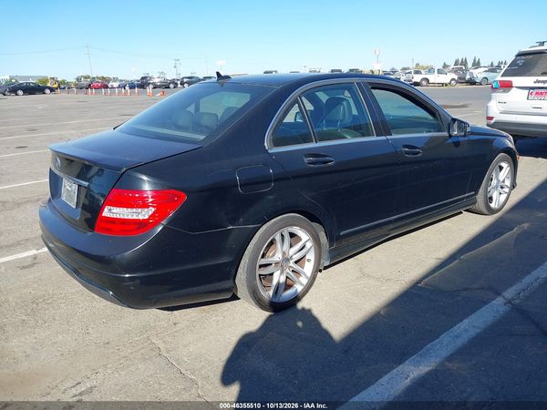 2013 MERCEDES-BENZ C 250 SPORT — I4