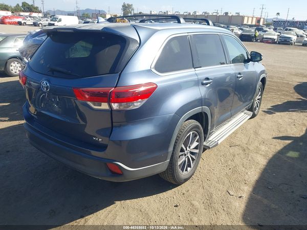 2017 TOYOTA HIGHLANDER XLE — I4