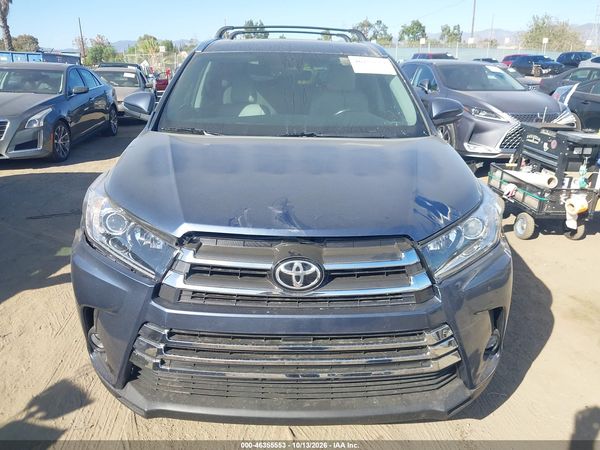 2017 TOYOTA HIGHLANDER XLE — I115