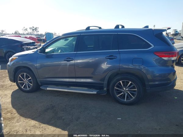 2017 TOYOTA HIGHLANDER XLE — I117
