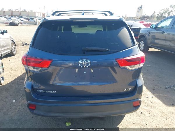 2017 TOYOTA HIGHLANDER XLE — I119