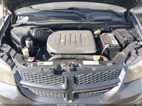 2013 DODGE GRAND CARAVAN SXT — I10
