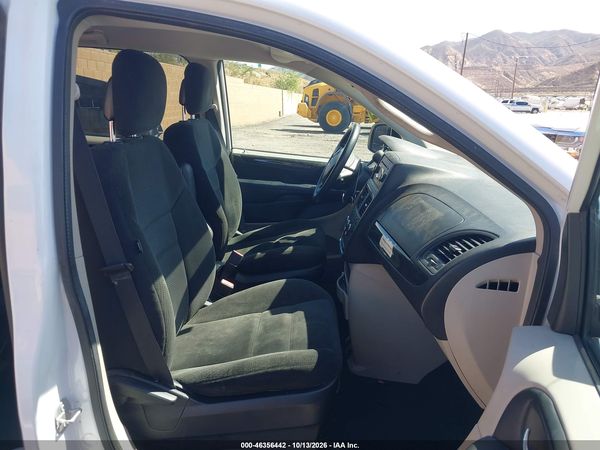 2016 DODGE GRAND CARAVAN SE — I5
