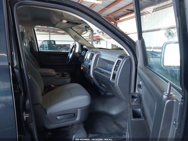 2017 RAM 1500 TRADESMAN  4X2 6'4 BOX — I5